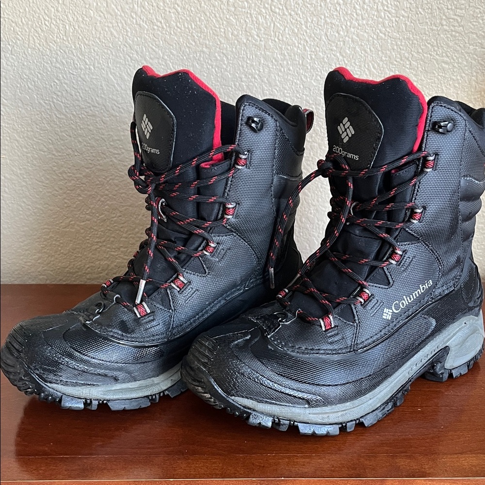 Columbia Black and Red Insulated Boots